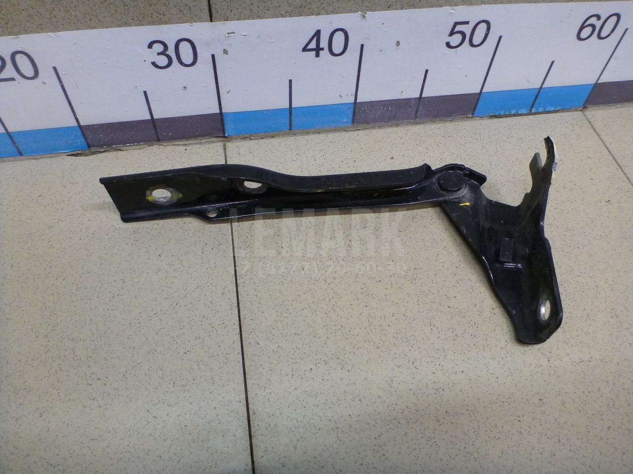 Петля капота правая 6R0823302B VAG