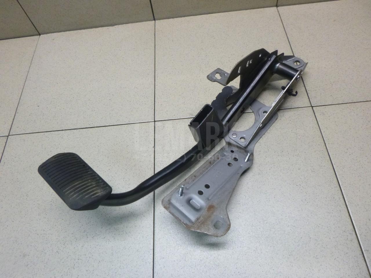 Педаль тормоза 1867514 Ford