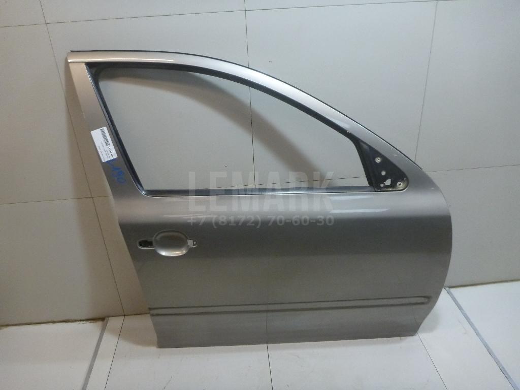 Дверь передняя правая 1Z0831056 VAG