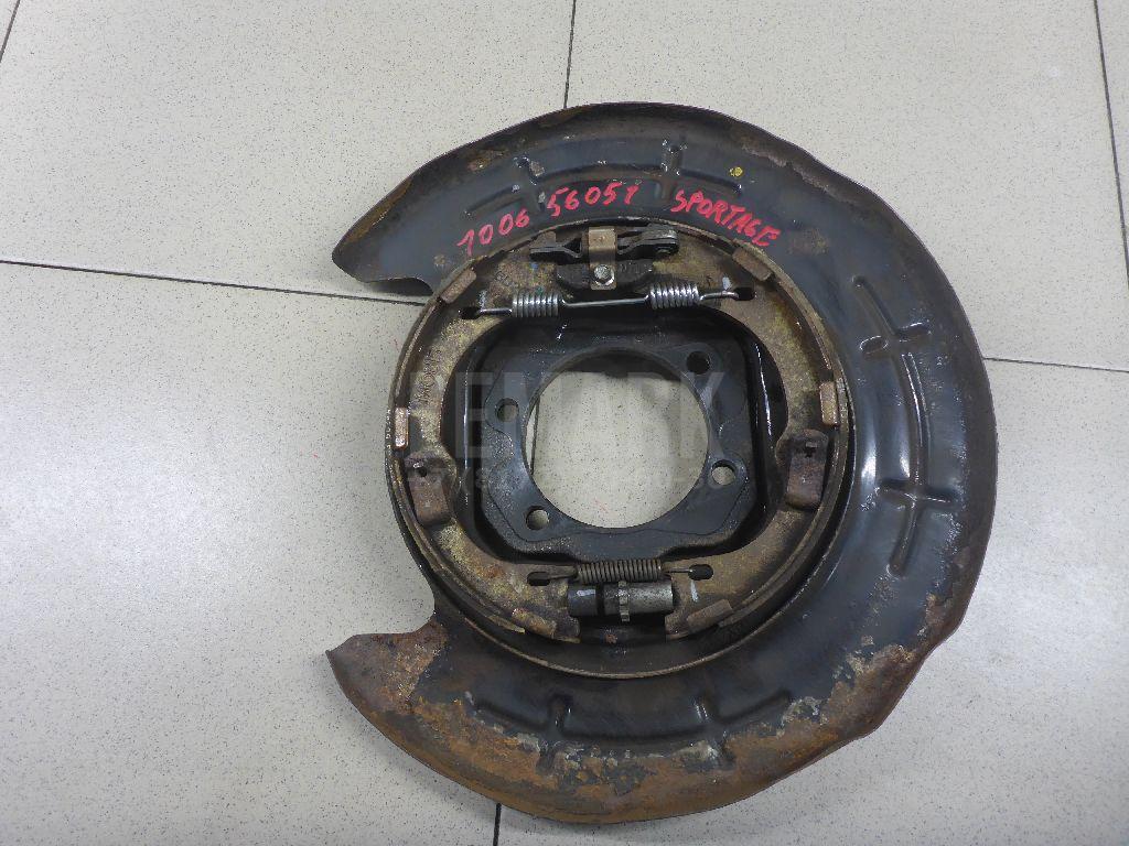 Щит опорный задний правый 58252D7000 Hyundai-Kia