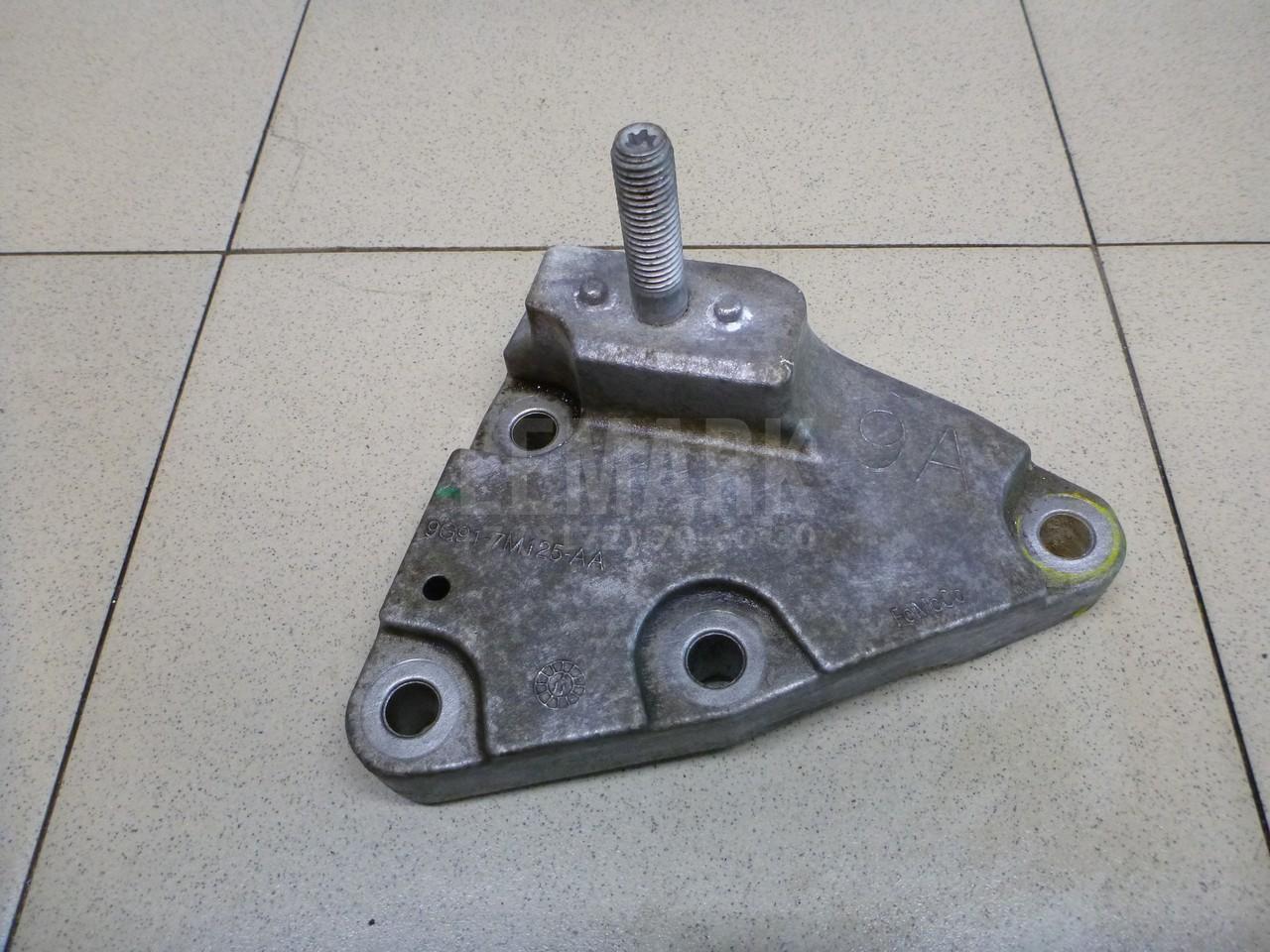 Кронштейн КПП левый 9G917M125AA Ford