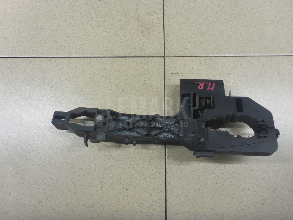 Кронштейн ручки 82665F1000 Hyundai-Kia