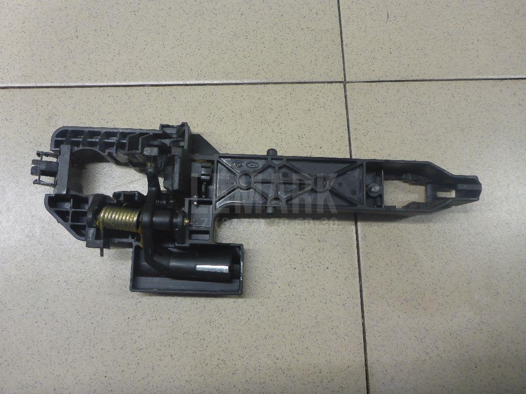 Кронштейн ручки 83655F1000 Hyundai-Kia