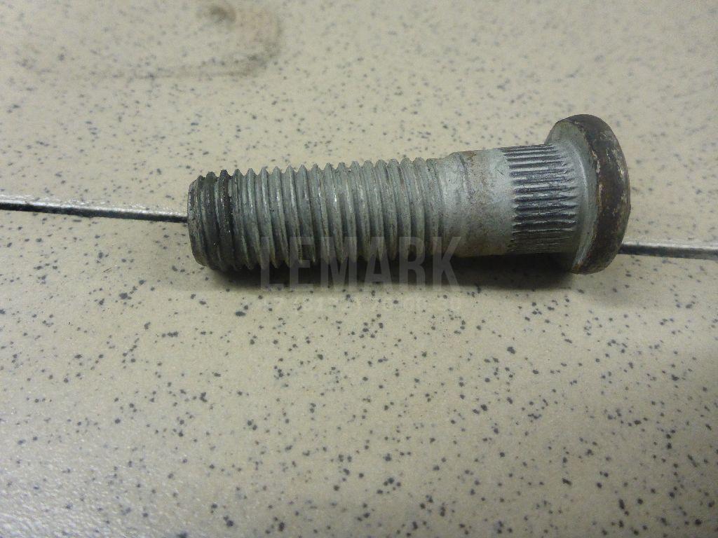 Шпилька колеса KD3533062 Mazda
