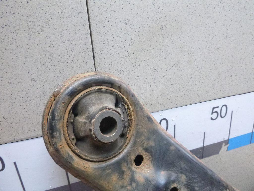 Рычаг передний правый 4806842060 Toyota