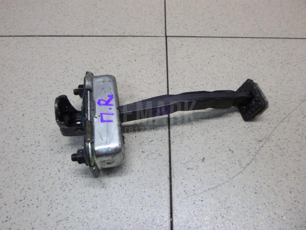 Ограничитель двери 793902W010 Hyundai-Kia