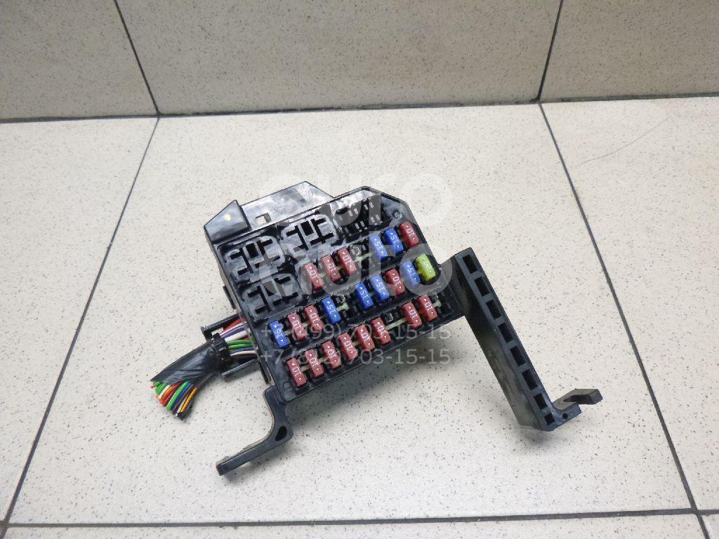 Блок предохранителей актион нью. Блок реле ssangyong kyron. Ssangyong actyon sports 2008 салонные блоки предохранителей. Ssangyong actyon блок предохранителей. Фото блока предохранителей с реле подкапотный ссаньенг кайрон.