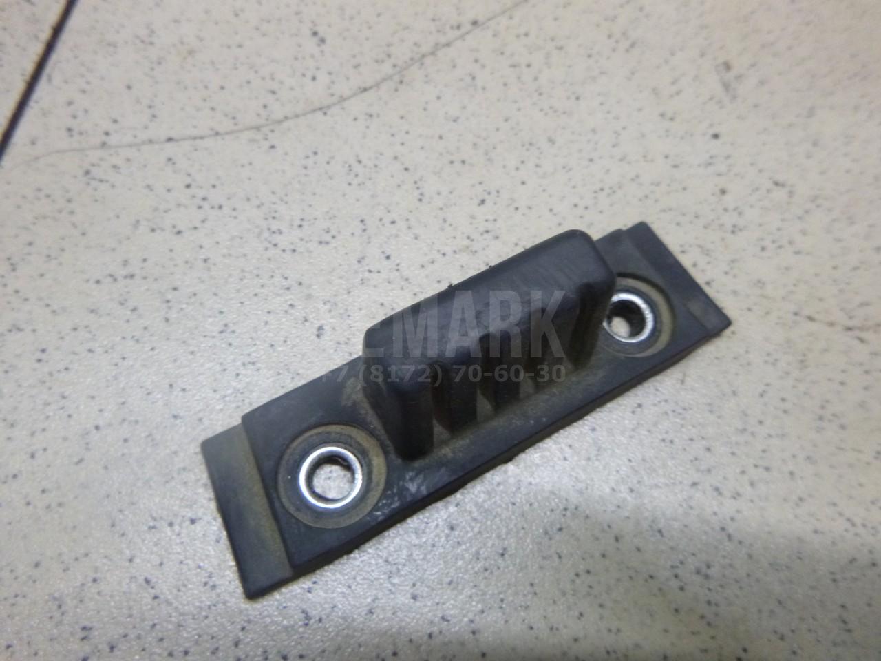 Отбойник крышки багажника 817392W000 Hyundai-Kia