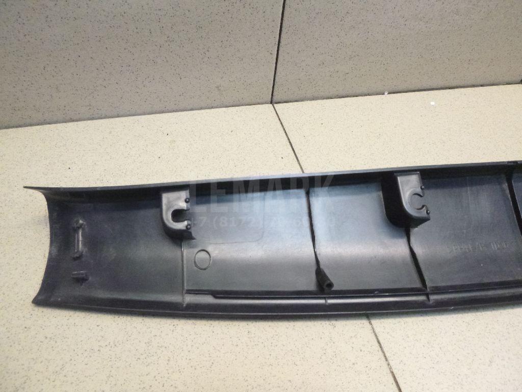 Обшивка двери багажника 6793942040C0 Toyota