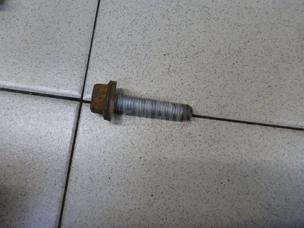 Болт передней ступицы 11570675 GM