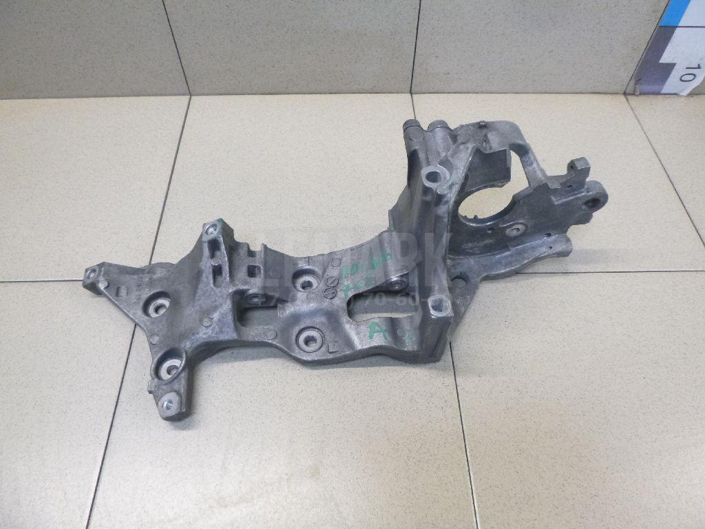Кронштейн генератора 04L903143B VAG