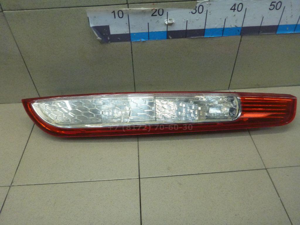 Фонарь задний правый 1520757 Ford