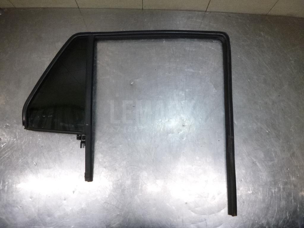 Стекло двери задней правой (форточка) 834272B020 Hyundai-Kia