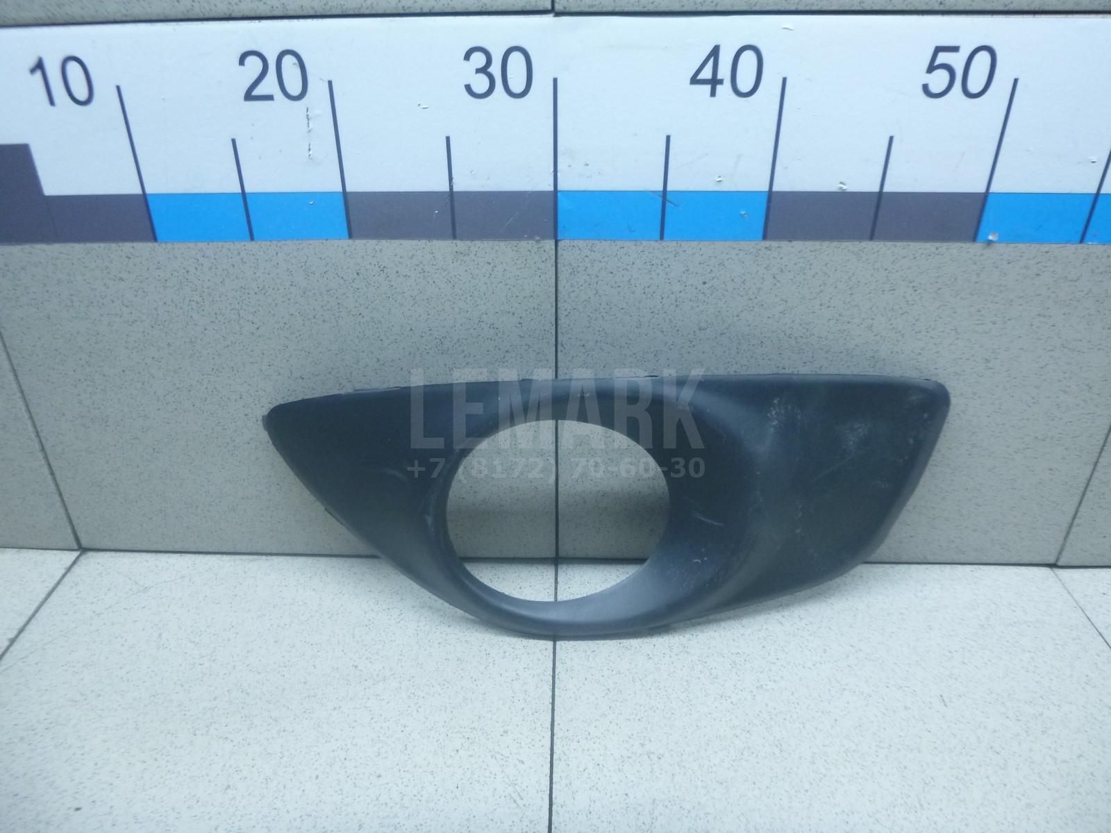 Рамка противотуманной фары правой 865242B700 Hyundai-Kia