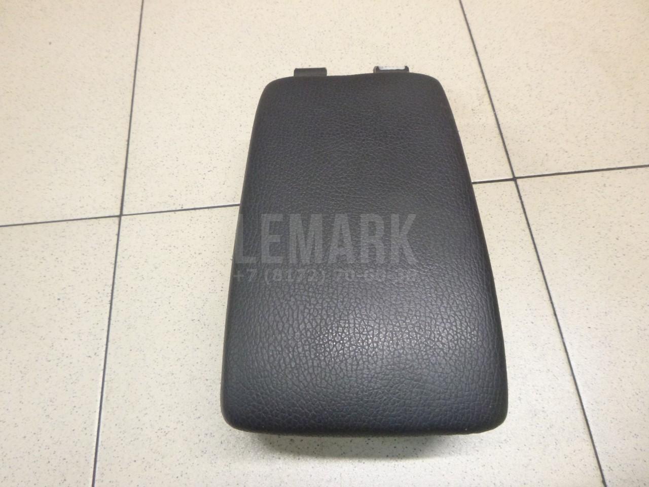 Подлокотник 13293408 GM