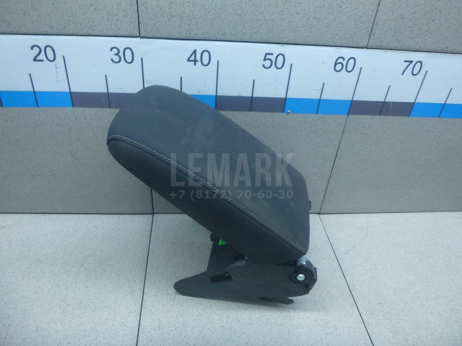 Подлокотник 5TA864207BAMK VAG