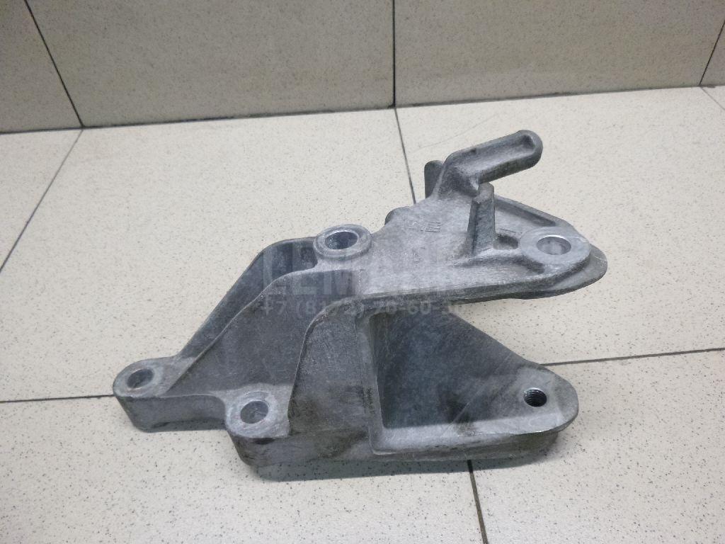 Кронштейн КПП 13248661 GM