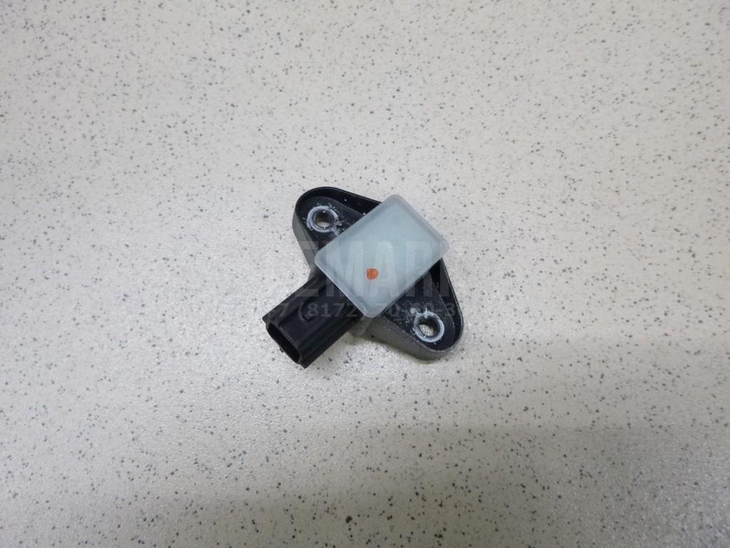 Датчик AIR BAG 5N0959354D VAG