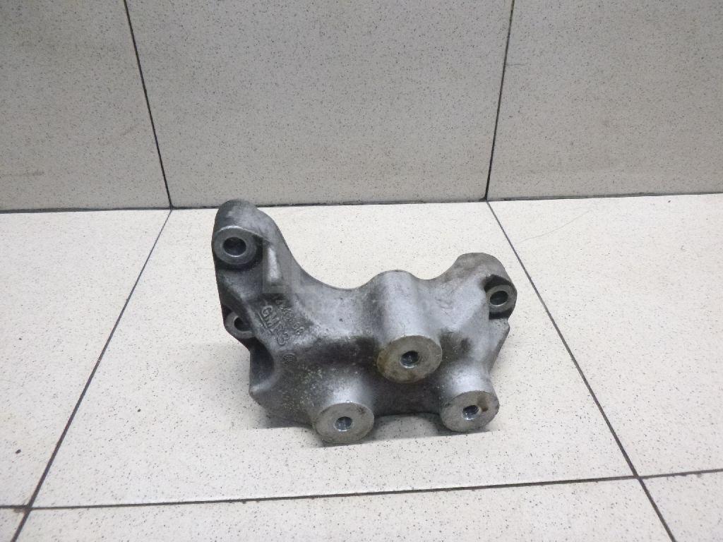 Кронштейн КПП левый 13248568 GM
