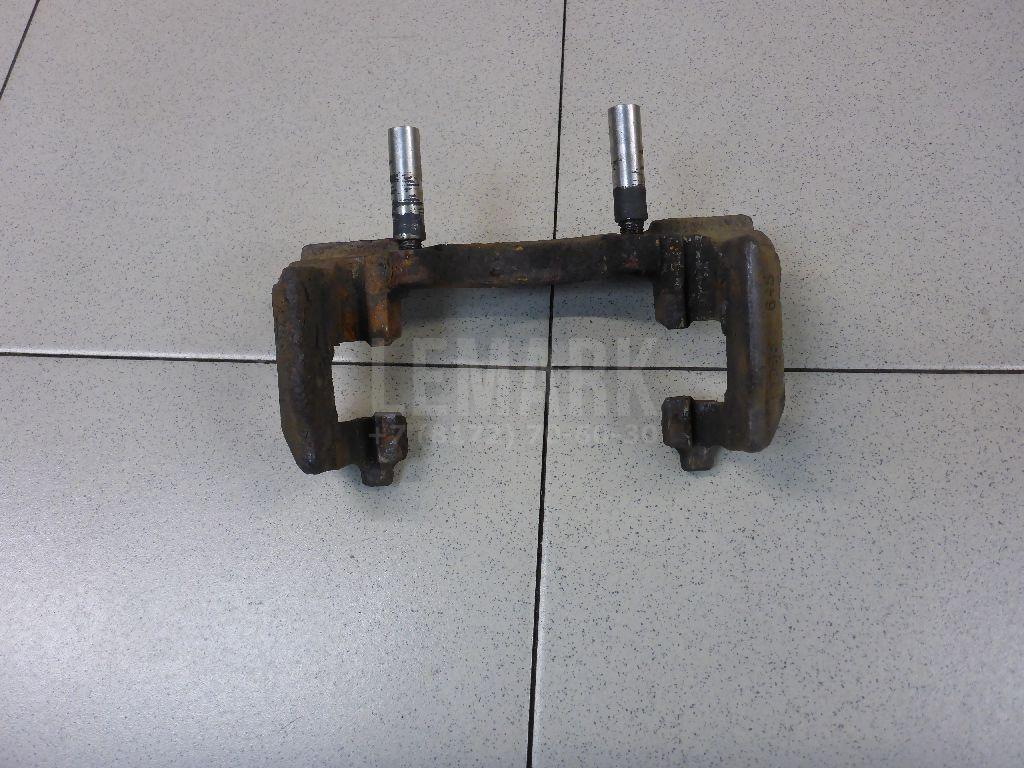 Скоба суппорта заднего 7L6615425A VAG
