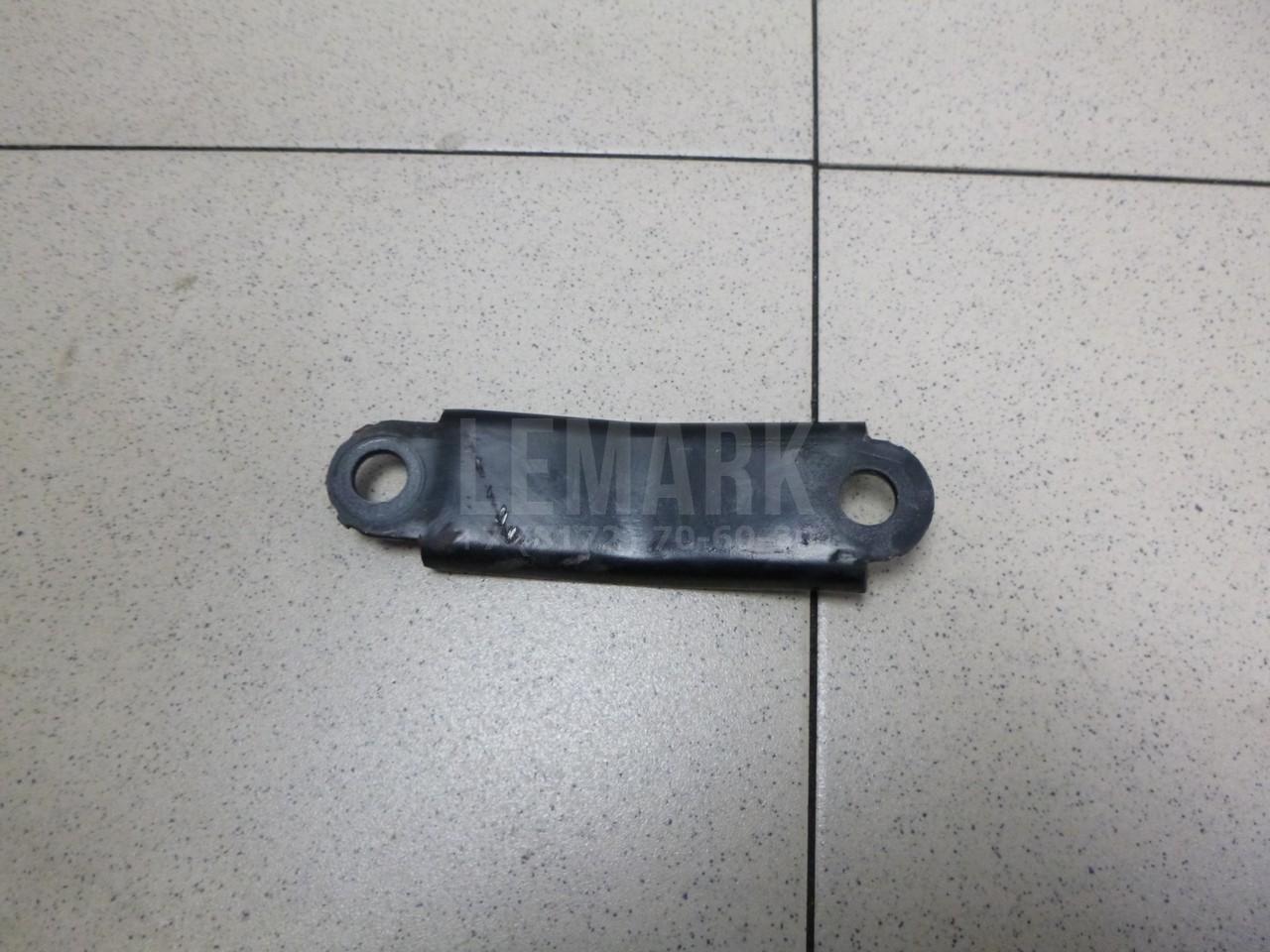 Кронштейн опоры КПП 30748173 Volvo
