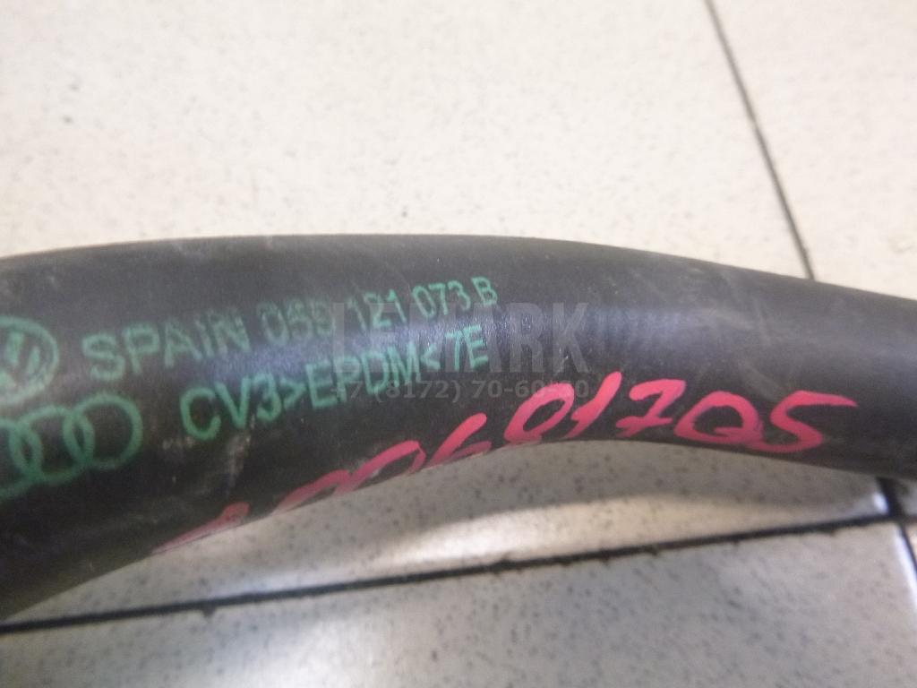 Патрубок радиатора 7L6122101L VAG