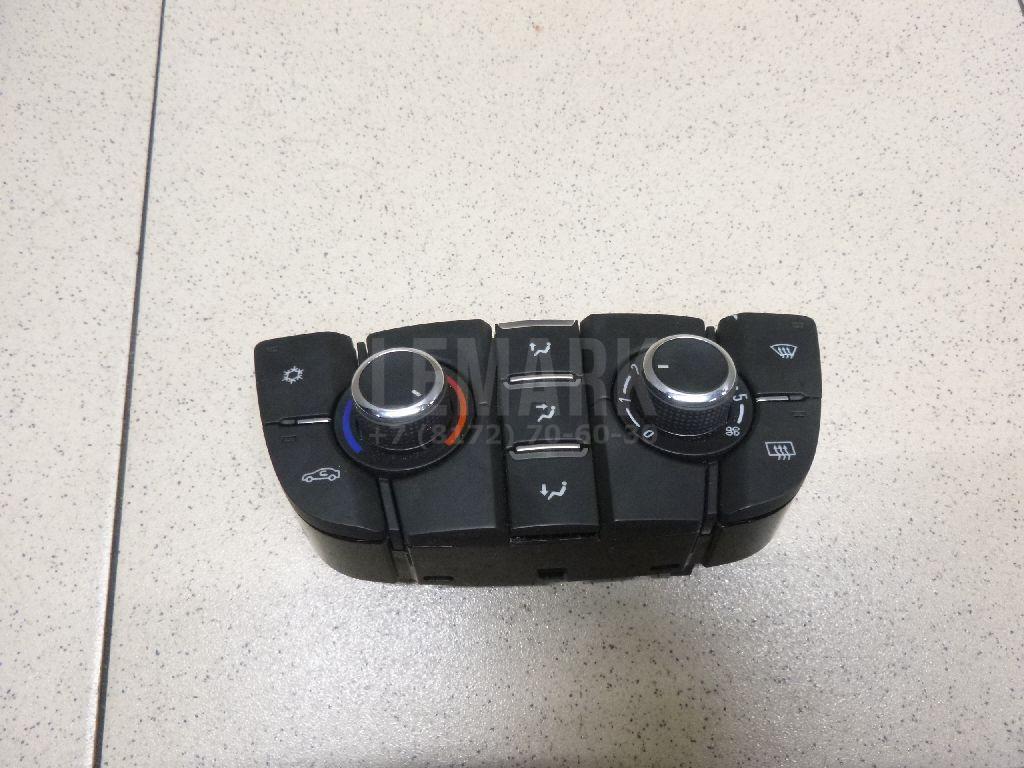 Блок управления отопителем 13435154 GM