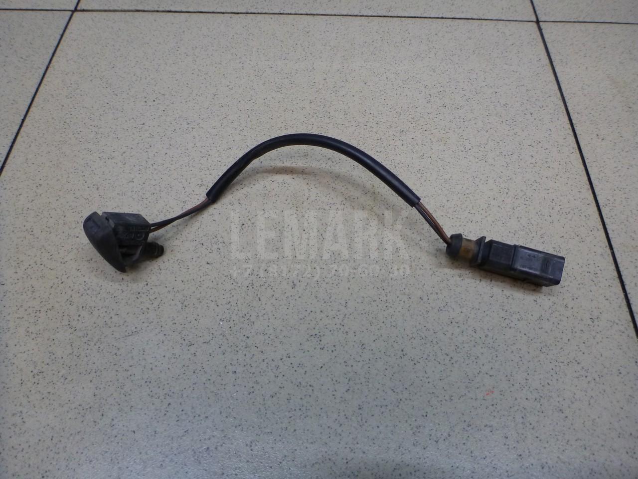 Форсунка омывателя лобового стекла 5J0955986 VAG
