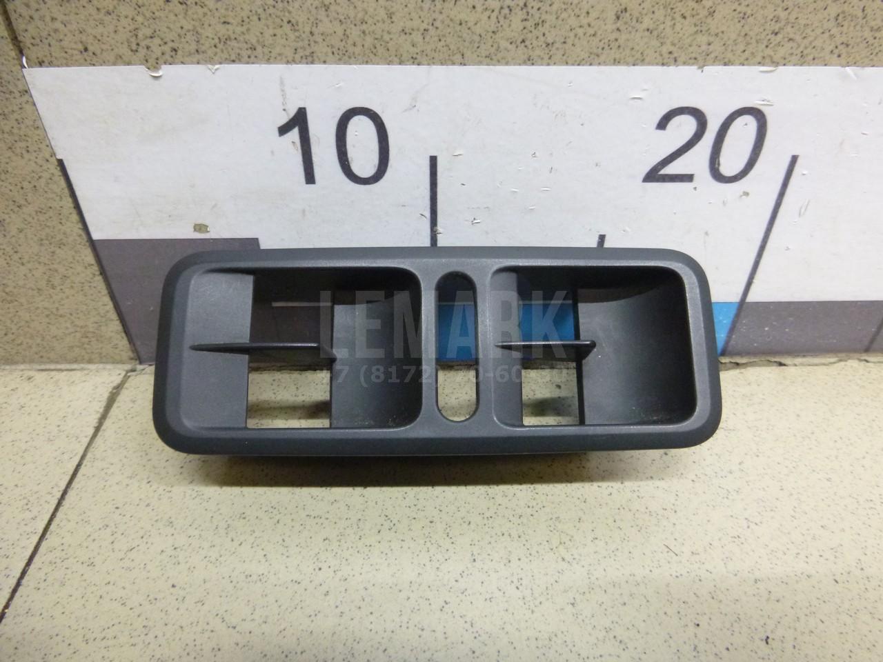 Накладка блока управления стеклоподъемниками 5L08671719B9 VAG