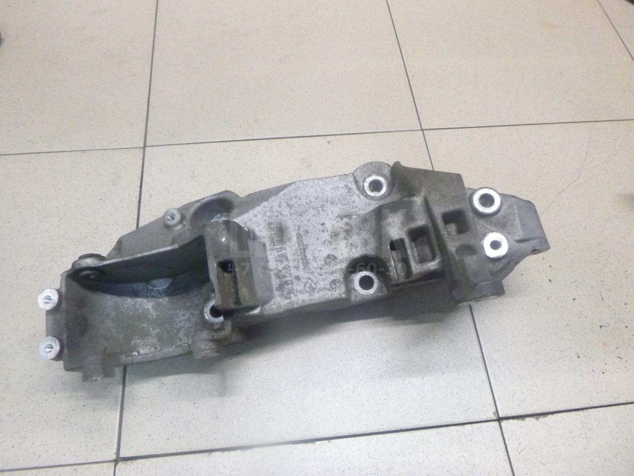 Кронштейн генератора 1171000Q1K Nissan