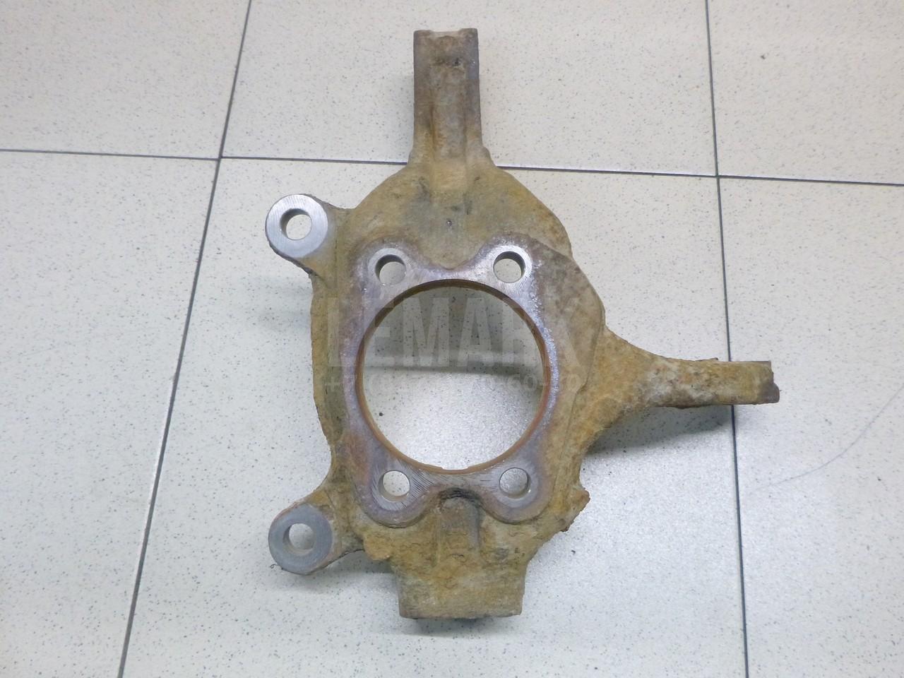 Кулак поворотный передний левый 40015JG000 Nissan
