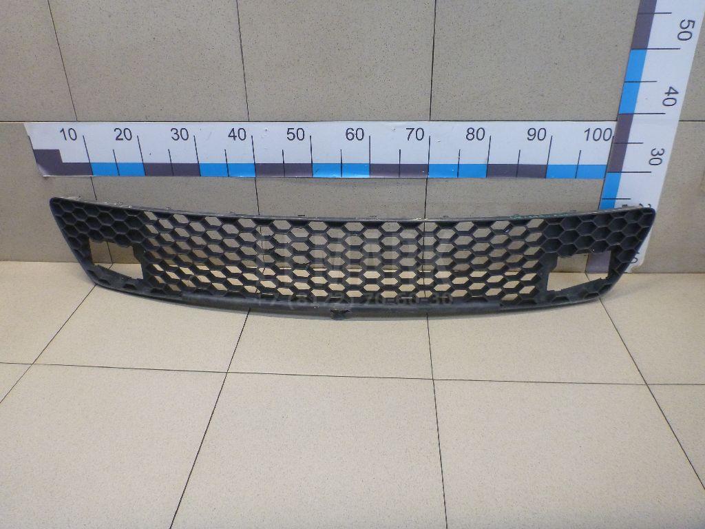 Решетка в бампер центральная 1Z0853677D9B9 VAG