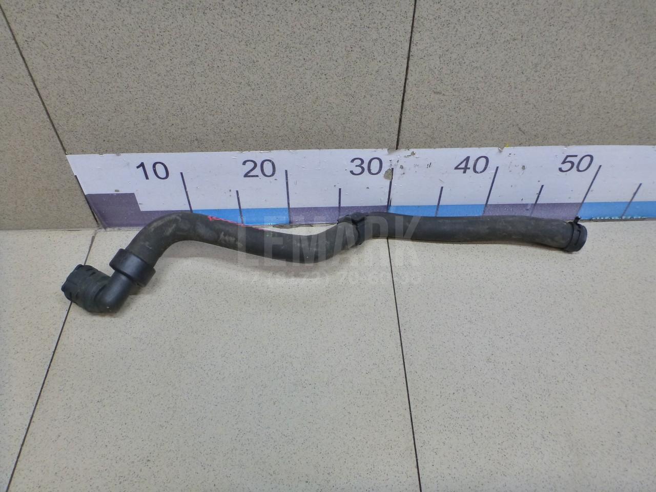 Патрубок отопителя 13251453 GM