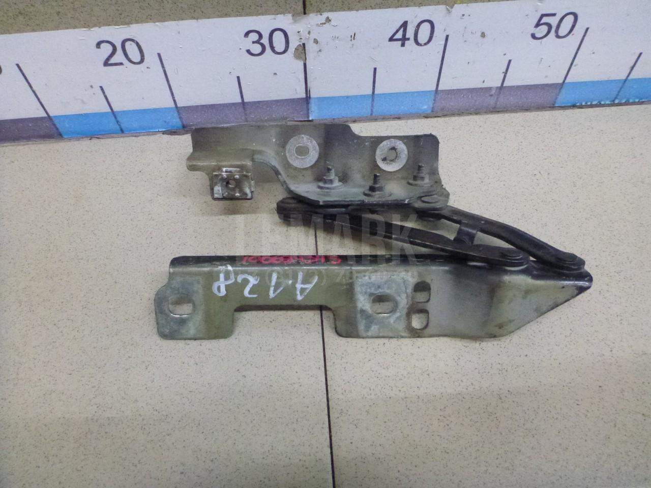 Петля капота правая 20879203 GM