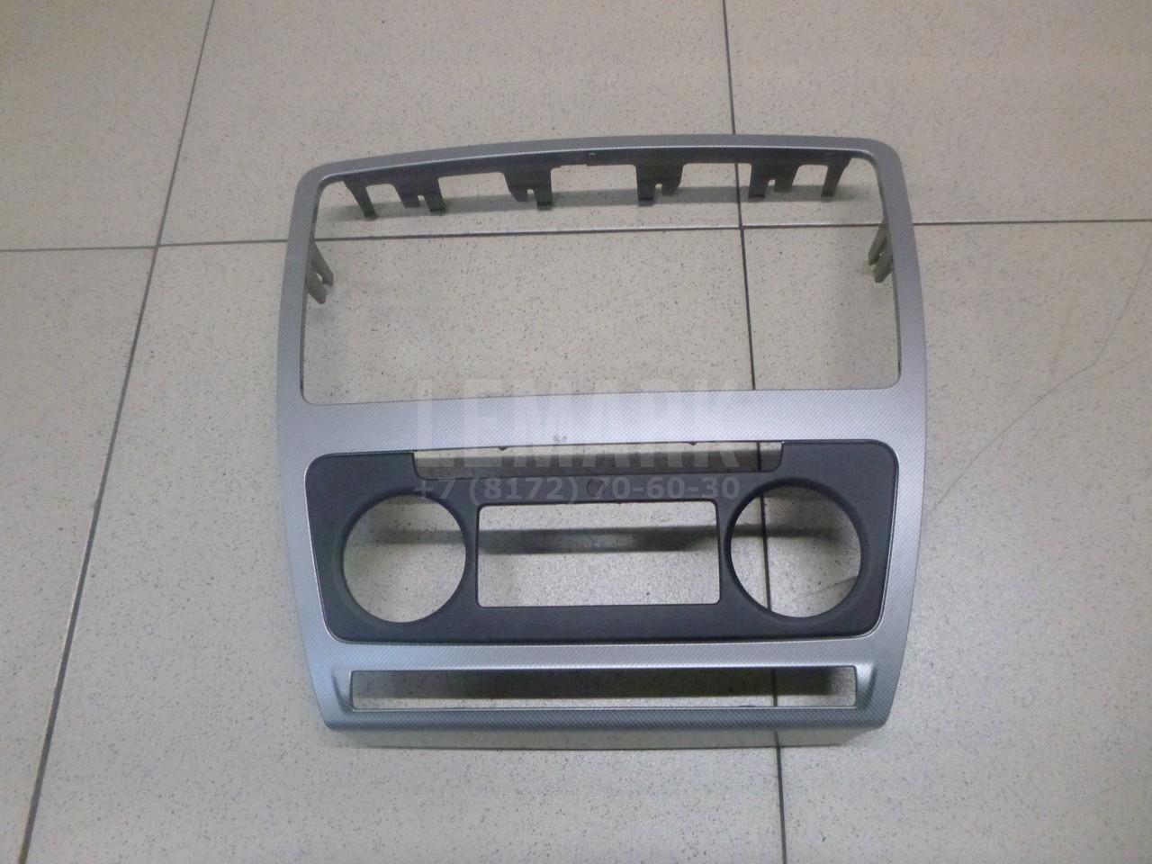 Накладка декоративная 1Z0858069AABE9 VAG