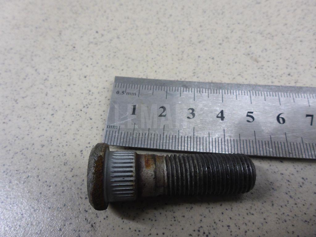 Шпилька колеса 4322270T00 Nissan