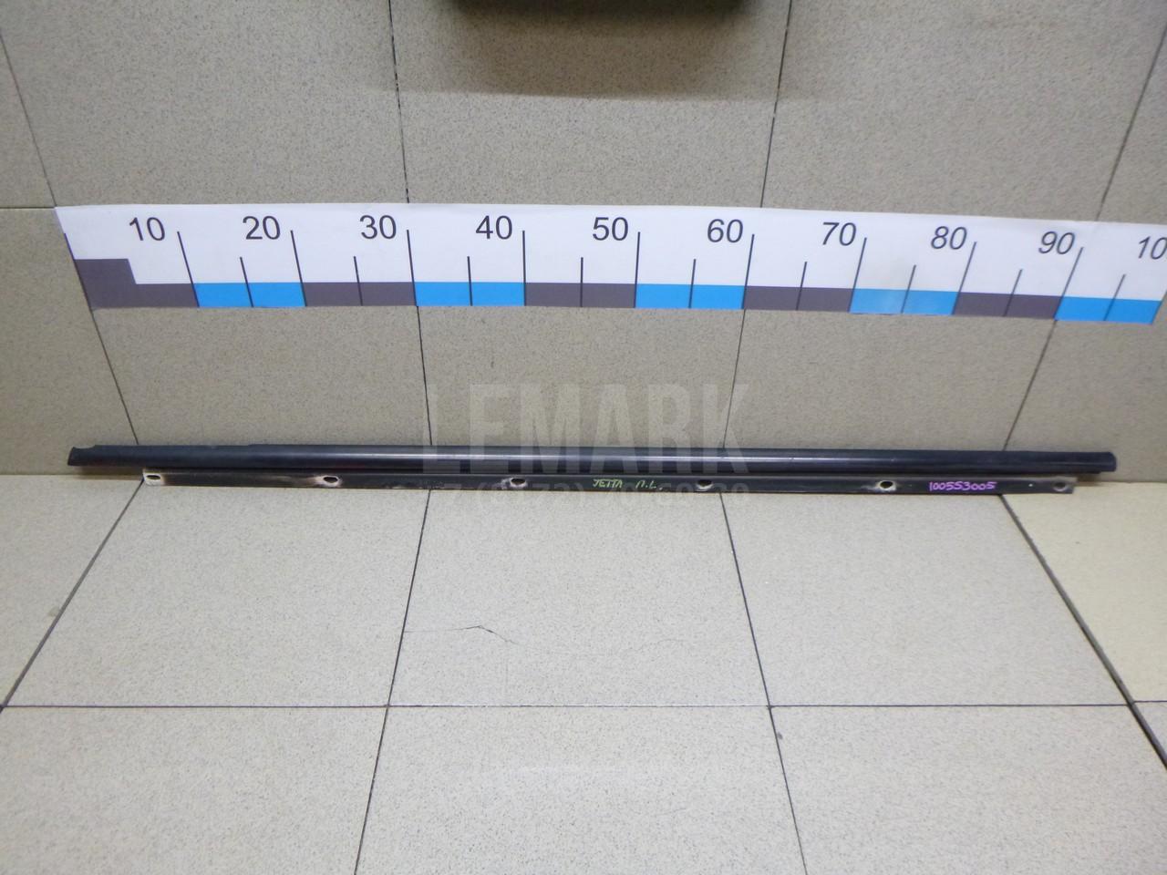 Накладка стекла переднего левого 1K5837477E5AP VAG