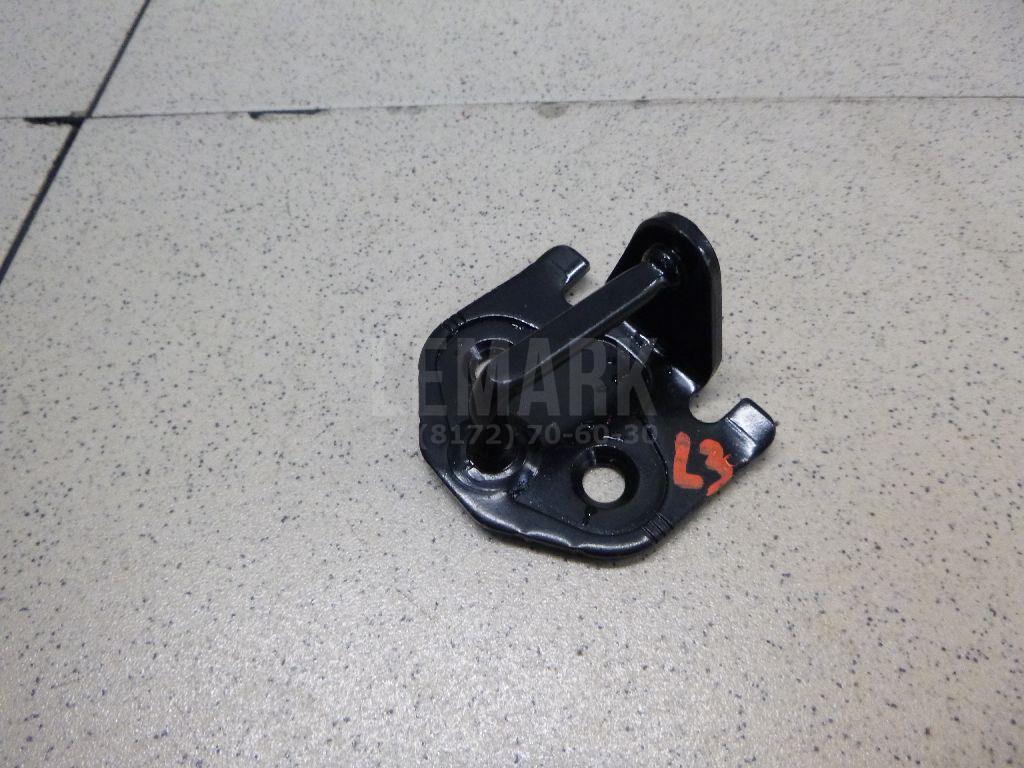 Ответная часть замка двери LR000565 Land Rover