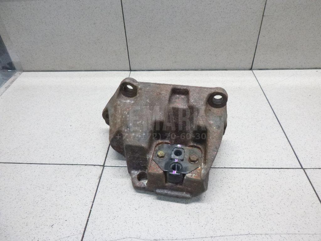 Кронштейн опоры КПП 452113B875 Hyundai-Kia