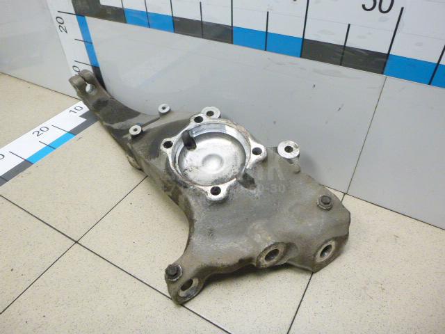 Кулак поворотный передний левый для  Audi 80/90 [B3] 1986-1991