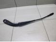 Поводок стеклоочистителя передний левый