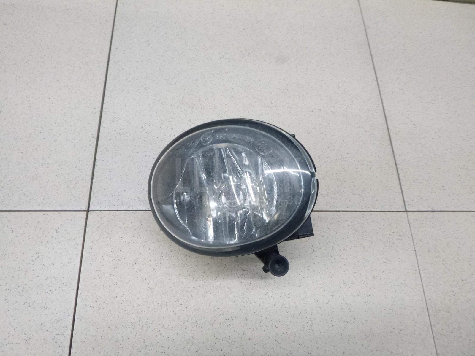 Фара противотуманная правая 7P6941700A VAG