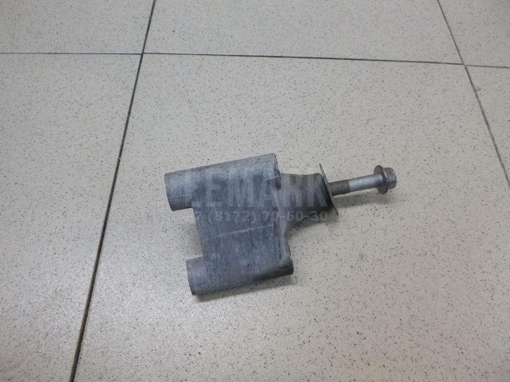 Кронштейн ролика 1663128030 Toyota