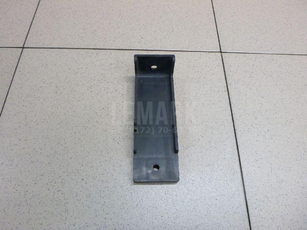Кронштейн усилителя заднего бампера 866851H010 Hyundai-Kia