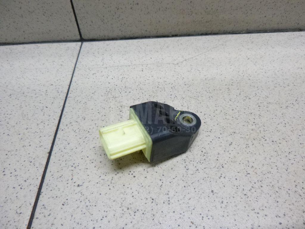 Датчик AIR BAG 898310R100 Toyota