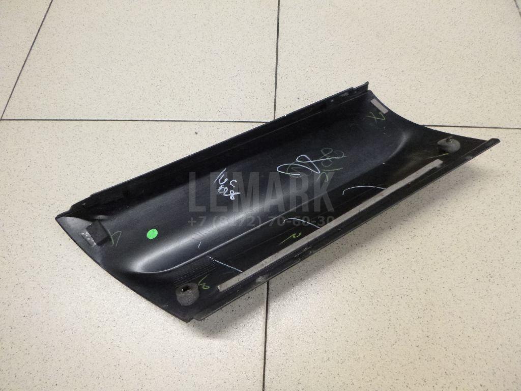 Накладка заднего крыла левого для  Ford Focus II 2008-2011