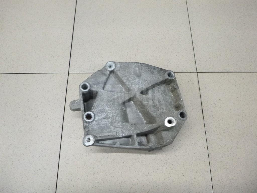 Кронштейн кондиционера 55191339 GM