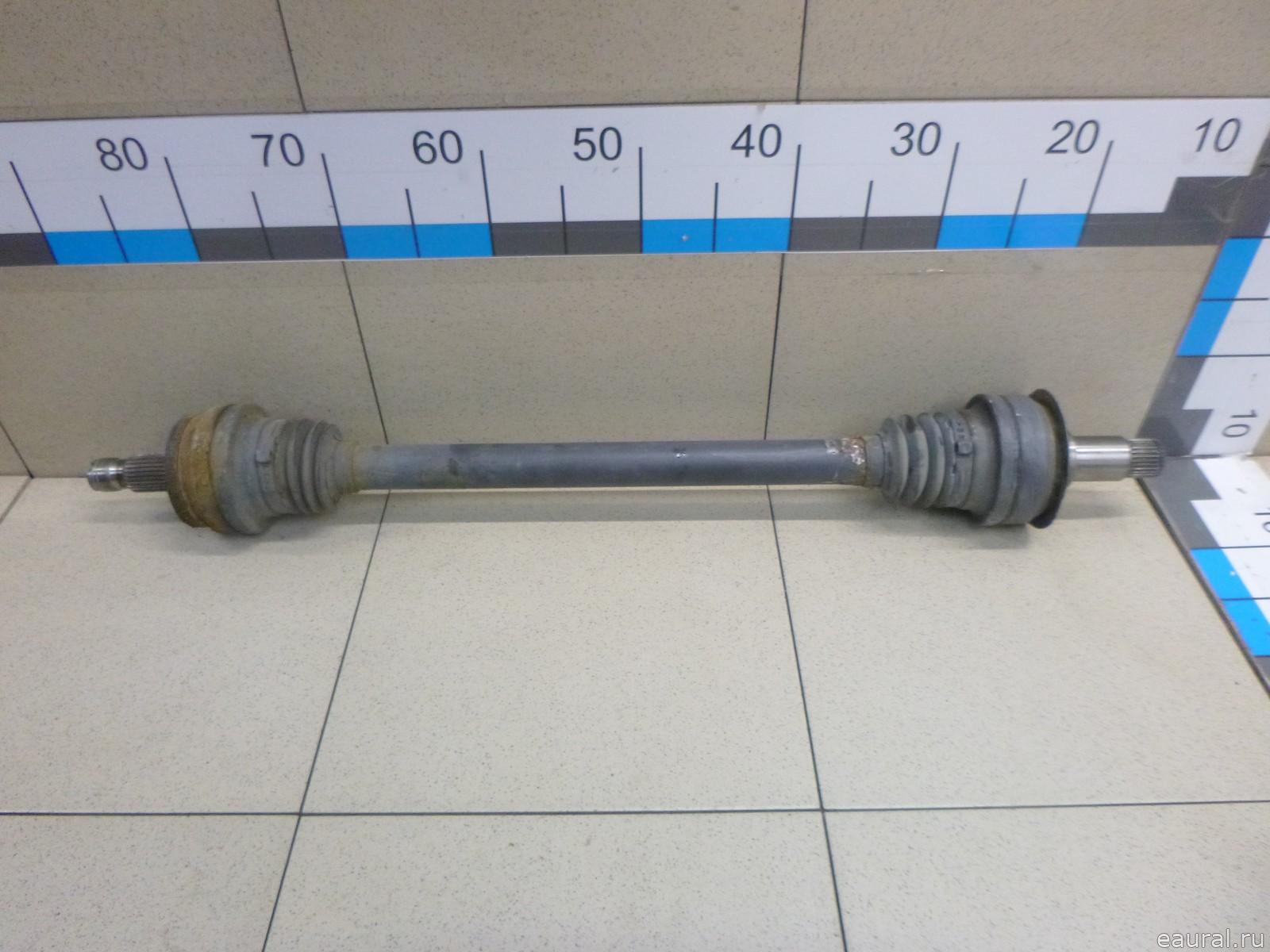 Полуось задняя