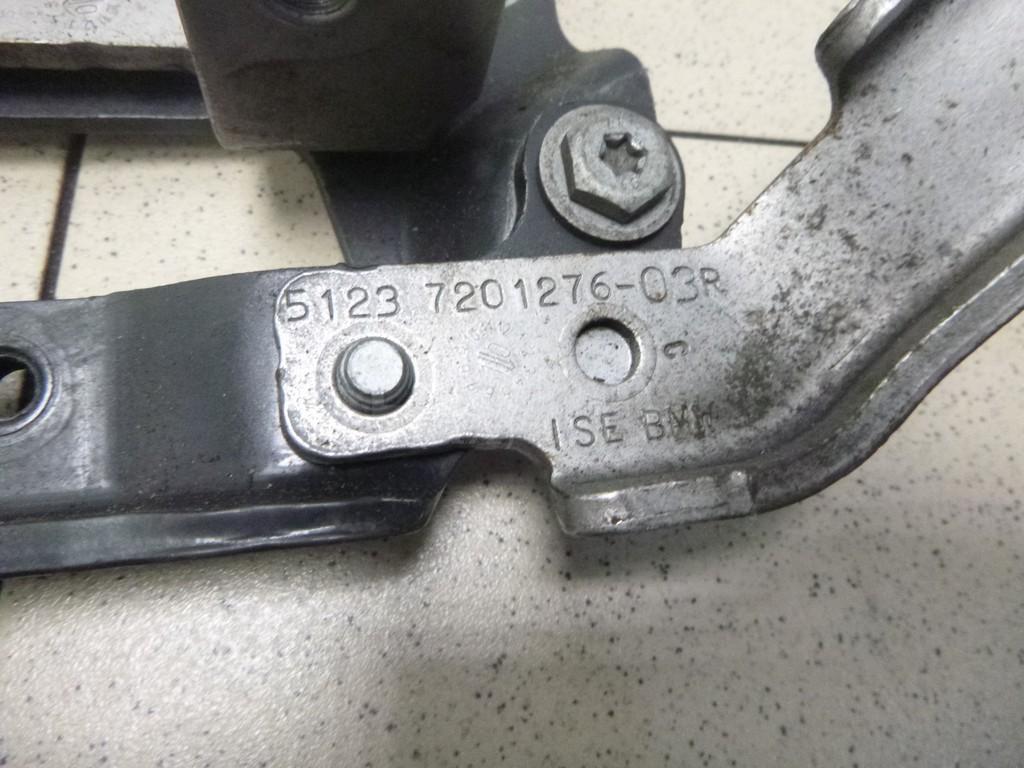 Петля капота правая для  BMW X1 E84 2009-2015