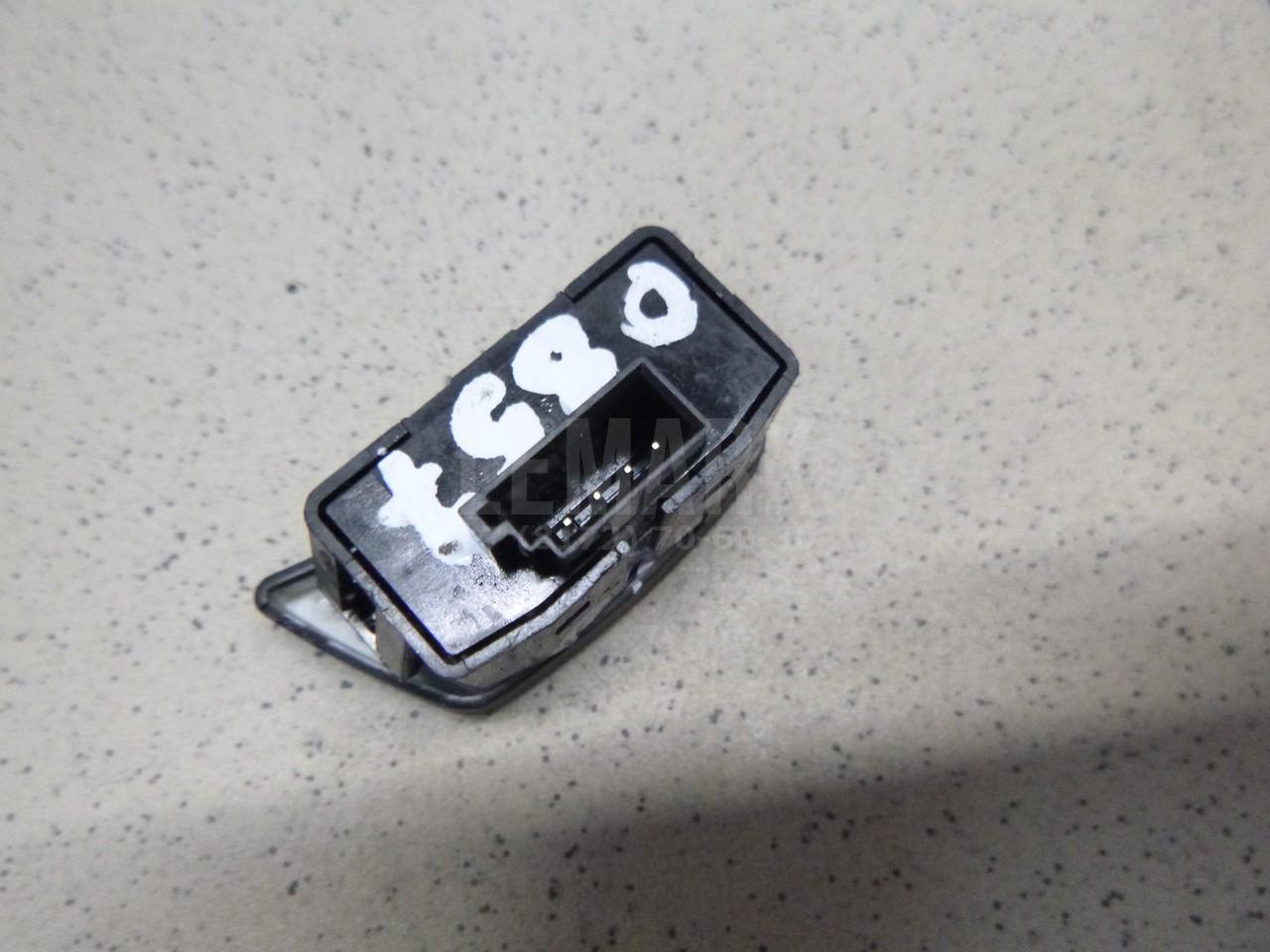 Кнопка многофункциональная для  Audi TT(8N) 1998-2006